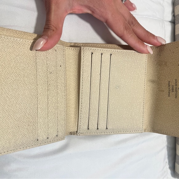 Louis Vuitton Damier Azur Canvas Speedy 30 - Picture 8 of 11